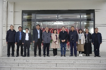 【長(zhǎng)田動(dòng)態(tài)】省統(tǒng)計(jì)局農(nóng)村統(tǒng)計(jì)處副處長(zhǎng)王金榮帶隊(duì)蒞臨易豐農(nóng)業(yè)開展省市農(nóng)業(yè)農(nóng)村產(chǎn)業(yè)發(fā)展情況聯(lián)合調(diào)研